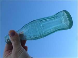 Pat D 105529 Hobbleskirt Coca Cola Bottle Paris TX