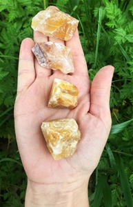 Raw Strawberry Quartz Healing Crystal